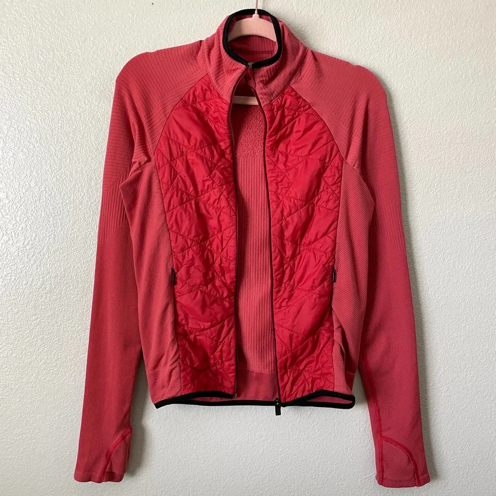 Athleta Jacket Womens Medium Red Flurry Force Puffer Quilted Primasoft Stretchy - Picture 4 of 12